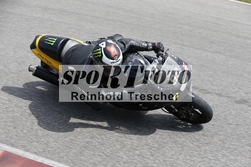 /Archiv-2024/29 12.06.2024 MOTO.CH Track Day ADR/Gruppe gelb/99